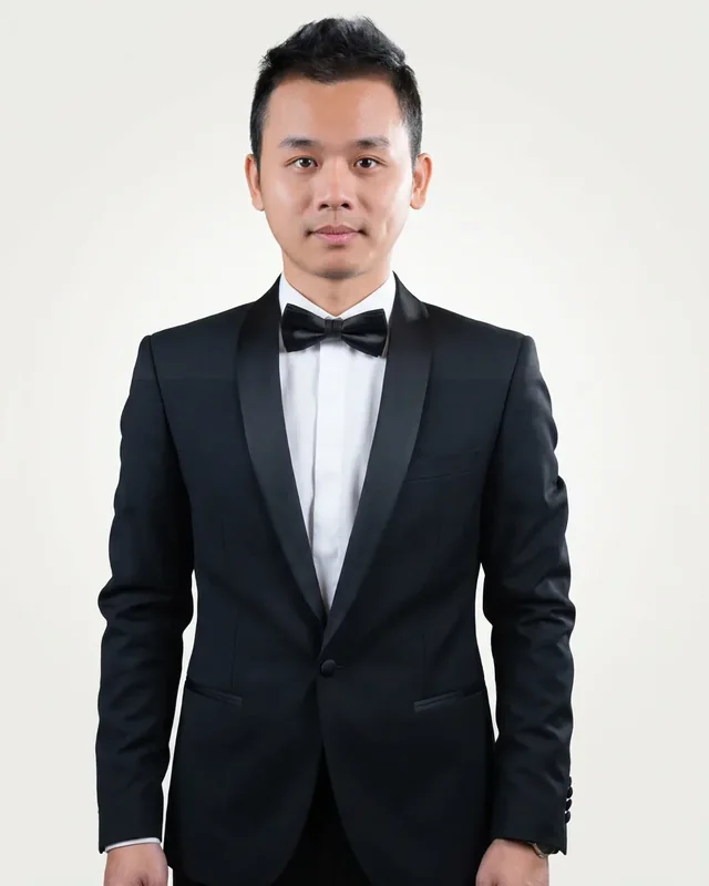 Chân dung Thầy Anthony Nguyễn