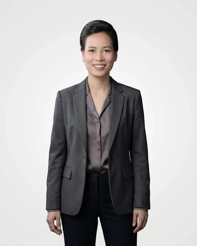 Chân dung Cô Uyên Tifi